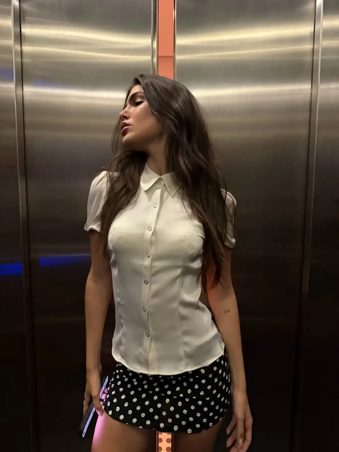 Women'S Fashion Trends 2026 Spring Summer - Camiseta Feminina Elegante de Cor Sólida