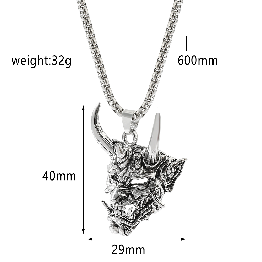 Colar com Pingente de Máscara  - Women Fashion Necklace avaliação e preço